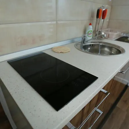 A Apartament *