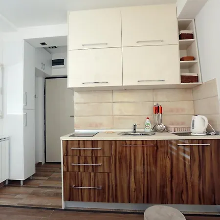 Apartament A *